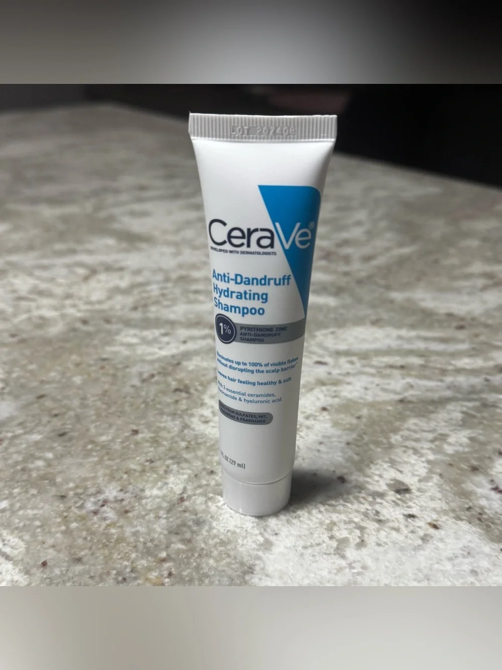 Mini CeraVe Anti-Dandruff Hydrating Shampoo